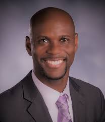 HOLY CROSS HEALTH'S STONISH PIERCE NAMED TO MODERN HEALTHCARE'S TOP 25  EMERGING LEADERS