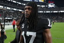 Davante Adams Next Team Odds: Reunion with former QBs favored | Reuters