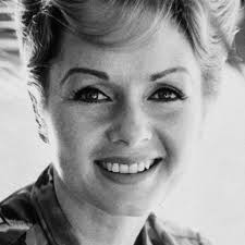 Debbie Reynolds, Legend of Stage and Screen, Dead at 84