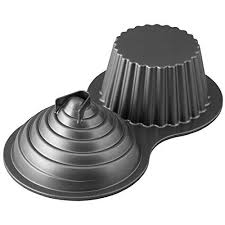 Wilton Dimensions Giant Cupcake Pan Wilton Https Www Amazon Com Dp B000upraxa Ref Cm Sw R Pi Awdb T1 X 1 Giant Cupcakes Giant Cupcake Cakes Large Cupcake Pan