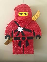 Esta es la pregunta con la que muchos padres están lidiando, debido a las recientes preocupaciones hace un par de años el juego de roblox para la xbox. Roblox Pinata Pinata De Minecraft Pinatas De Emojis Y Adornos