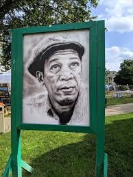 Tonya Prater's Instagram, Twitter & Facebook