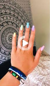 Check out our acrylic nails short ideas for the best acrylic nail colors such as light pink, yellow and more to get the perfect manicure that you are dreamt of! Cute Spring Nails Summer Acrylic Nails Cute Summer Nails