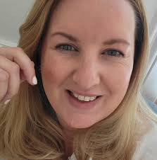 Emma Graddon-Sims Marriage & Family Celebrant.