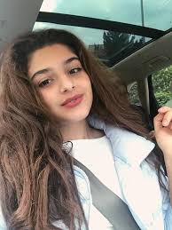 She is an actress and composer, known for martin carev & diana kalashova: Diana Kalashova On The Road Facebook