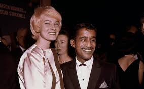 California democrats, american jews and jewish actors. Kim Novak Sammy Davis Jr And The Love That Scandalised Hollywood