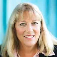 Marta Shultz's Instagram, Twitter & Facebook