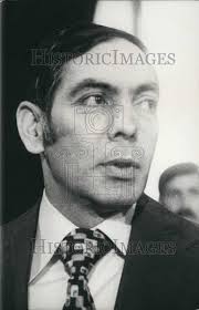 NOO 1973 Press Photo Detective Don Joly discusses crime prevention at  Maison Blanche