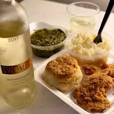 Sauvignon Blanc Pairs Well With Fried Chicken From New Orleans Mother S Restaurant Wine Food Pairing Chicken Wine Food Pairings