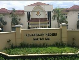 Isi situs bersifat informatif bukan merupakan legal opinion dari kejaksaan tinggi sumatera oktovianus, s.h, m.h wakil kepala kejaksaan tinggi sumatera selatan. Kejaksaan Negeri Mataram Photos Facebook