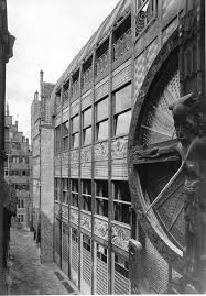 Built in 1931, haus atlantis in bremen is a combination of patron ludwig roselius' vision to restore Haus Atlantis Picture