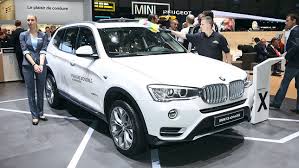 Der neue bmw x3 2021 kommt mit einem einstiegspreis von rund 45 800 euro auf den markt. Bmw X3 Facelift Premiere Auf Dem Autosalon Genf 2014 Autobild De