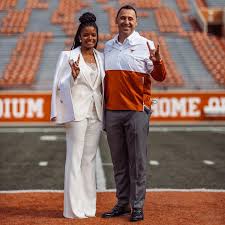 Loreal Sarkisian | #flashbackfriday #longhornfriday After a loooonnggg  wait! We are finally having our first weekend of on campus official visits  . So… | Instagram