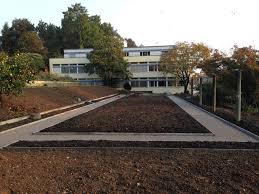 Willkommen in der liebenswerten gemeinde mit den fünf dörfern oberriet, eichenwies, montlingen, kriessern und kobelwald Schloss Charlottenfels Pfingstrosengarten Bosch Landschaftsarchitektur