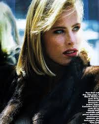 Sonia Klein's Instagram, Twitter & Facebook