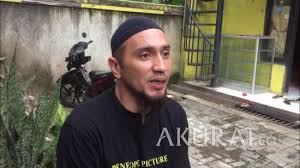 Rumpi gary iskak cerita tentang proses hijrahnya 5 3 18 part 2. Dirawat Di Rs Aktor Gary Iskak Idap Kanker Hati