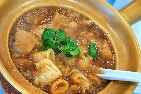 In some asian cultures, fish maw is considered a food delicacy and served during special occasions like chinese new year. Fish Maw Soup Picture Of Ping S Thai Teochew Seafood Restaurant Bangkok Tripadvisor