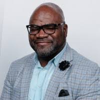 Anne Sima's Instagram, Twitter & Facebook