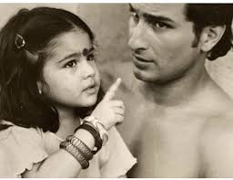 Sara Ali Khan Wishes Daddy Saif On Father S Day In The Most Adorable Way Hungryboo Sara Ali Khan Saif Ali Khan Khan