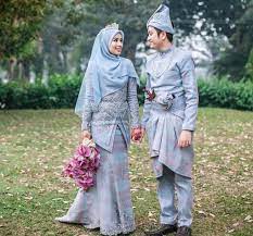 Songket palembang asli tenunan tangan bukan mesin motif cantik full emas warna merah maroon dan kristal emas cantik. Paling Baru Baju Kahwin Songket Biru Lamaz Morradean