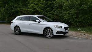 We're living with one to find out if it's the pick of the range Seat Leon Sportstourer Xcellence Fahrbericht Neuer Leon St Kombi 2020 Autogefuhl