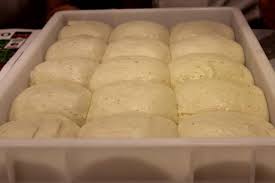 Tutti i prodotti da forno e i dolci contengono solo ingredienti naturali, ha detto una cliente soddisfatta, anna. La Pizza Si Fa Con Il Lievito Madre Si Perche Anche Gli Asini Volano Luciano Pignataro Wine Blog