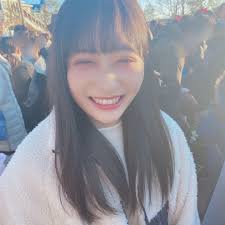 石川 翔鈴 かれん on instagram 人の写真撮るの好きだけど 自分撮られるとなると恥ずかしい 変顔しがち see nna 目線 ディズニーランド かれん 変顔 日本美人