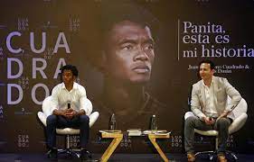He is known for his direct style of play, including his pace (both on and off the ball) as well as his dribbling skills. Juan Cuadrado Narra Sus Memorias Para Inspirar En Un Libro Autobiografico