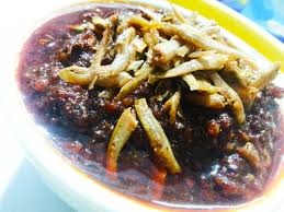 Kali ini ummi bebikin sambal. Resepi Tuhau Goreng