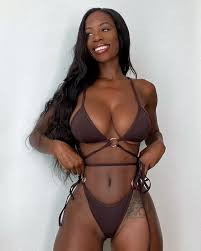 _misslexiii nudes : bigtitsinbikinis | NUDE-PICS.ORG