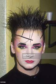 Classic Entertainment Bestsellers From Hulton Archive 1980s Photos And Premium High Res Pictures Punk Makeup Romantic Makeup Boy George