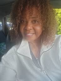 Hi!!!!! My name is Trina. Im a single, mom if 2. One adult daughter (almost  21) and a 13 year old son. I also have 3 fur babies. 1 cat and 2