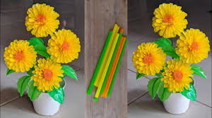 Bila dibandingkan dengan bunga yang asli, bunga dari sedotan ini lebih tahan lama asalkan jangan disimpan di tempat yang terkena paparan sinar matahari. Cara Membuat Bunga Dahlia Dari Sedotan Flowers From Straw Invidious