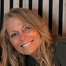 Hello everyone I am in Samara for another week and are really interested in  doing a cacao cermony with a shaman. Anyone knows anything