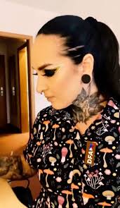 Queens Of Metal & Rock