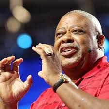 Christopher Corpuz (@corpuz96797)