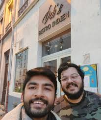 I listen to stories for a living. Today, I had the privilege of meeting  Deb, the owner of a restaurant in Lyon called Deb's Street Food. This  wasn't just any meeting—it was