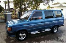 Warna biru metalik transmisi manual bensin ss lengkap Mobil Toyota Kijang Tahun 1991 124102