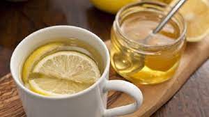 Yang harus dilakukan adalah merebus secangkir air dan menambahkan satu sendok atau satu kantong teh hijau. 4 Mitos Minum Air Lemon Campur Madu Setiap Hari Simak Juga 3 Manfaatnya Halaman All Tribunnews Com Mobile