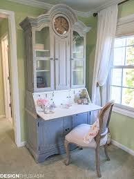 If you have a really small space, we'll suggest you go for a sleek table that fits in easily. Dressing Table Ideas Why I Use A Writing Desk As A Bedroom Vanity