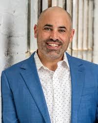 Aaron Price's Instagram, Twitter & Facebook