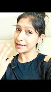 Eva smart ho gai hai .. 😍 #daughters