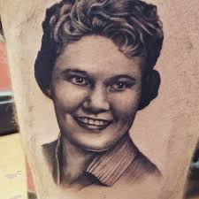 Does any tattoo shop offer tap out sessions?