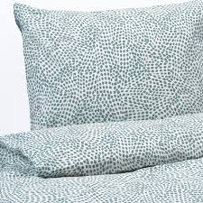 Alcuni dei nostri set di biancheria da letto in cotone hanno anche dei bottoni a pressione nascosti che tengono fermo il copripiumino: Tradkrassula Copripiumino E 2 Federe Bianco Blu 240x220 50x60 Cm Ikea Svizzera