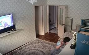 Nyanya Izbivala 1 5 Godovalogo Rebenka Video