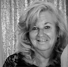 I have 6 dozen fresh eggs. Can meet or deliver.