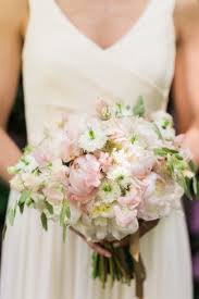 Myhomebook zeigt, welche blumen in diesem monat in voller blüte stehen. Brautstrauss Was Man Wissen Muss Blumen August Hochzeit Braut Hochzeit