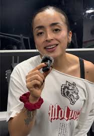 this is how we do it💃🏻💃🏻💃🏻💃🏻💃🏻 #legday #hammiesworkout #gymgirl  #gymtok #latina @Darc Sport