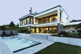 Haus Mit Swimmingpool Dreistockiges Haus Haus Bauen Haus