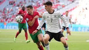 Nach der bitteren auftaktpleite gegen frankreich steht für die deutsche nationalmannschaft am kommenden samstagabend das zweite gruppenspiel der europameisterschaft 2021 an. Br24live Portugal Deutschland 2 4 Br24